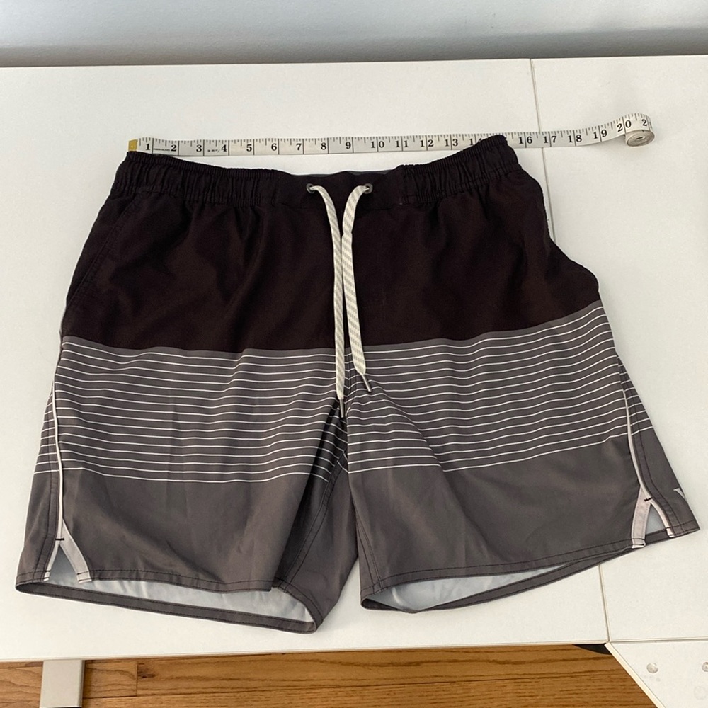 Vuori Men Trail Shorts